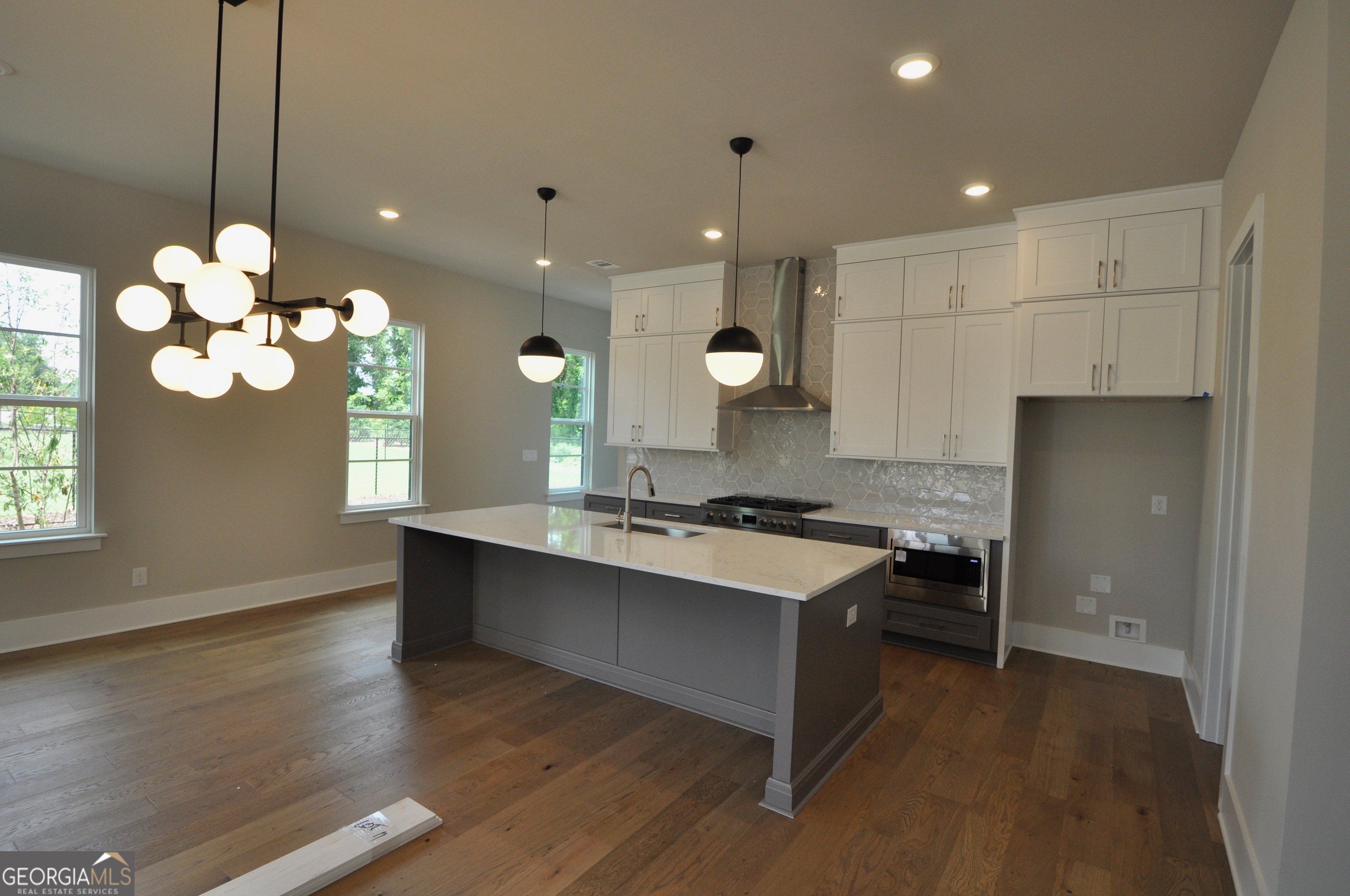 1360 Watson Lane # F11 Property Photo 5