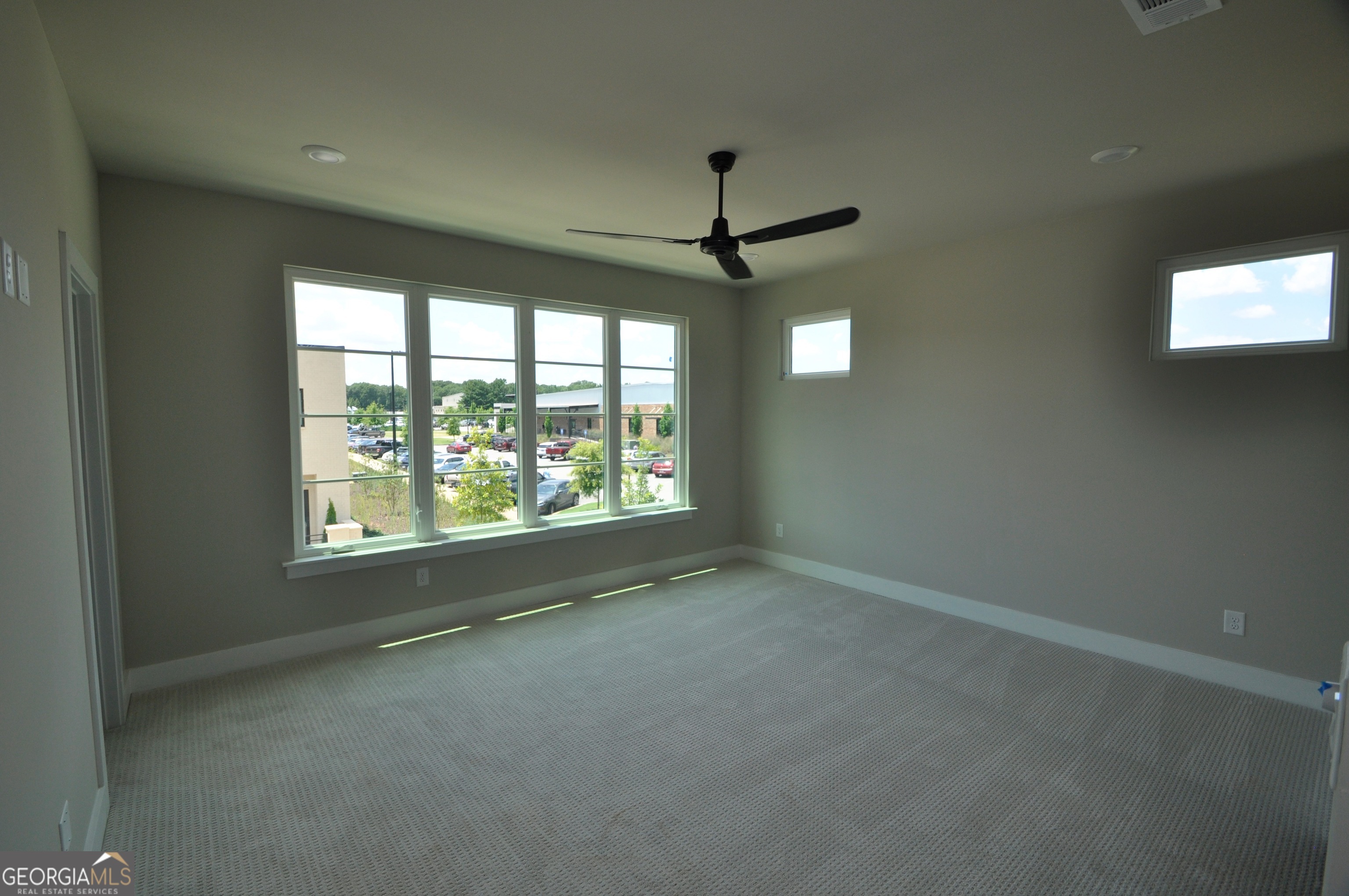 1360 Watson Lane # F11 Property Photo 9