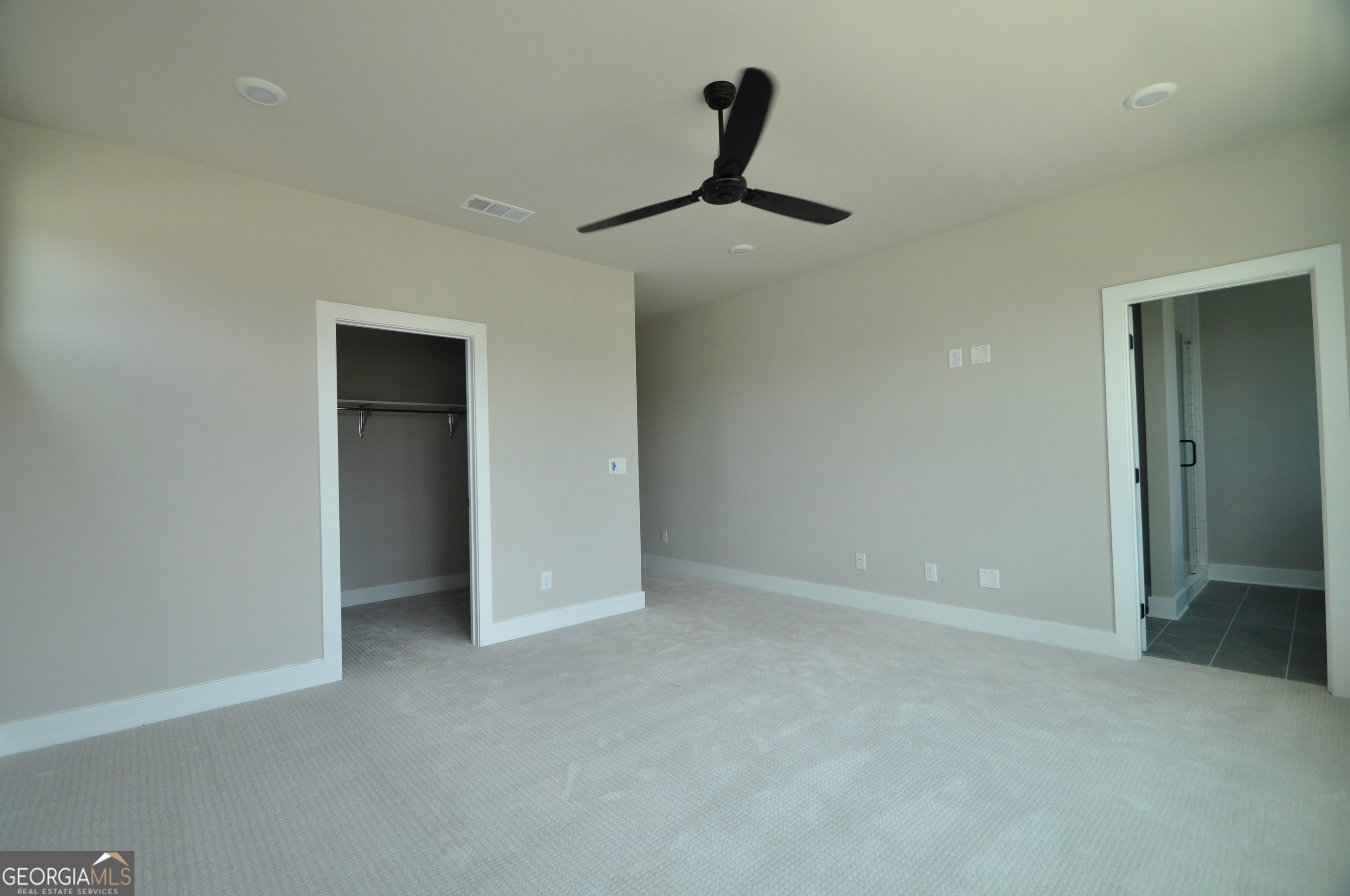 1360 Watson Lane # F11 Property Photo 10