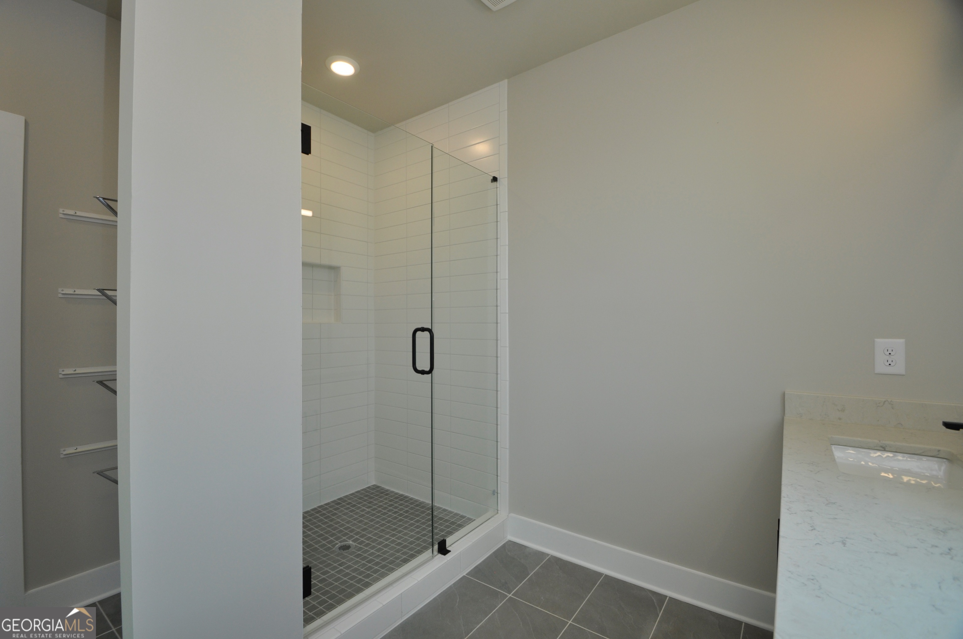 1360 Watson Lane # F11 Property Photo 12