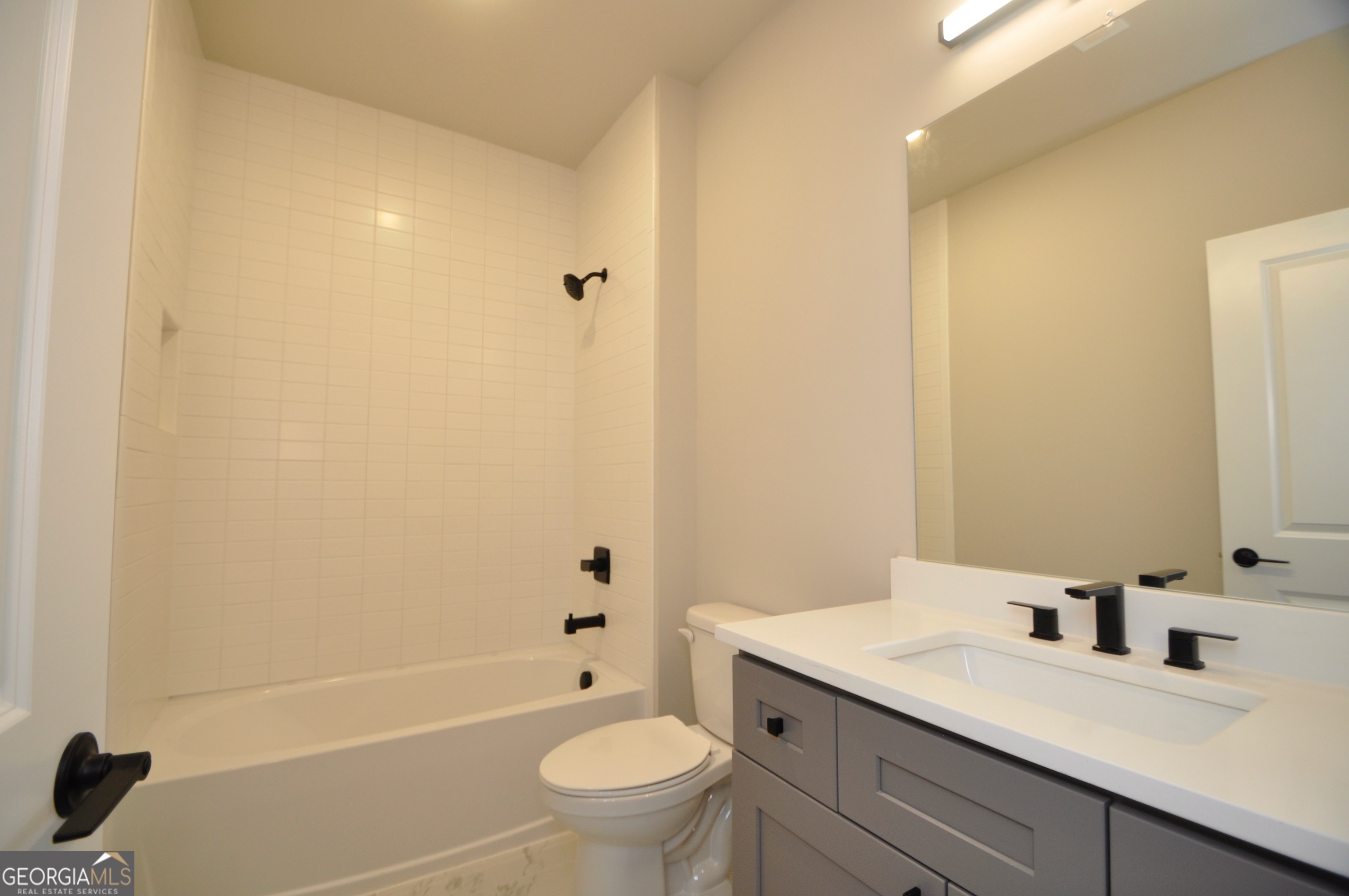 1360 Watson Lane # F11 Property Photo 17