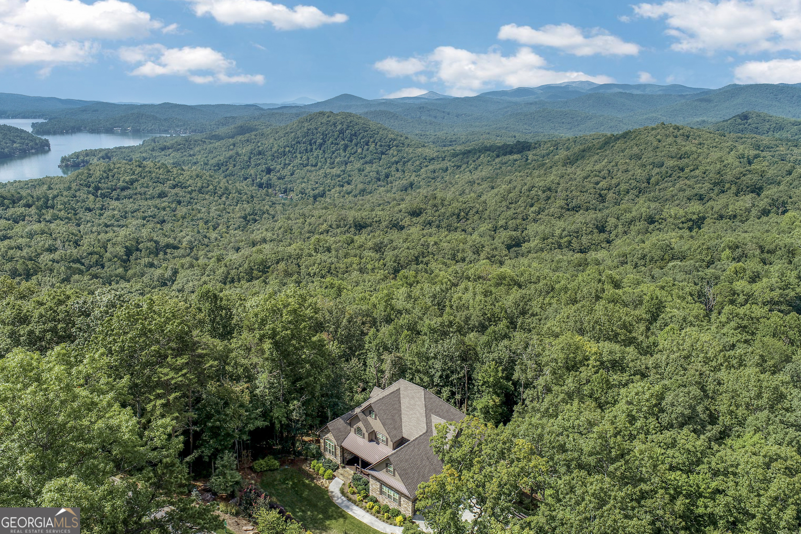 171 Winterberry Trail Property Photo 7