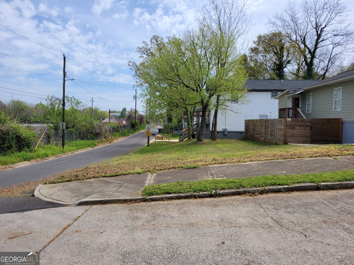 1042 West Avenue Sw Property Photo 1