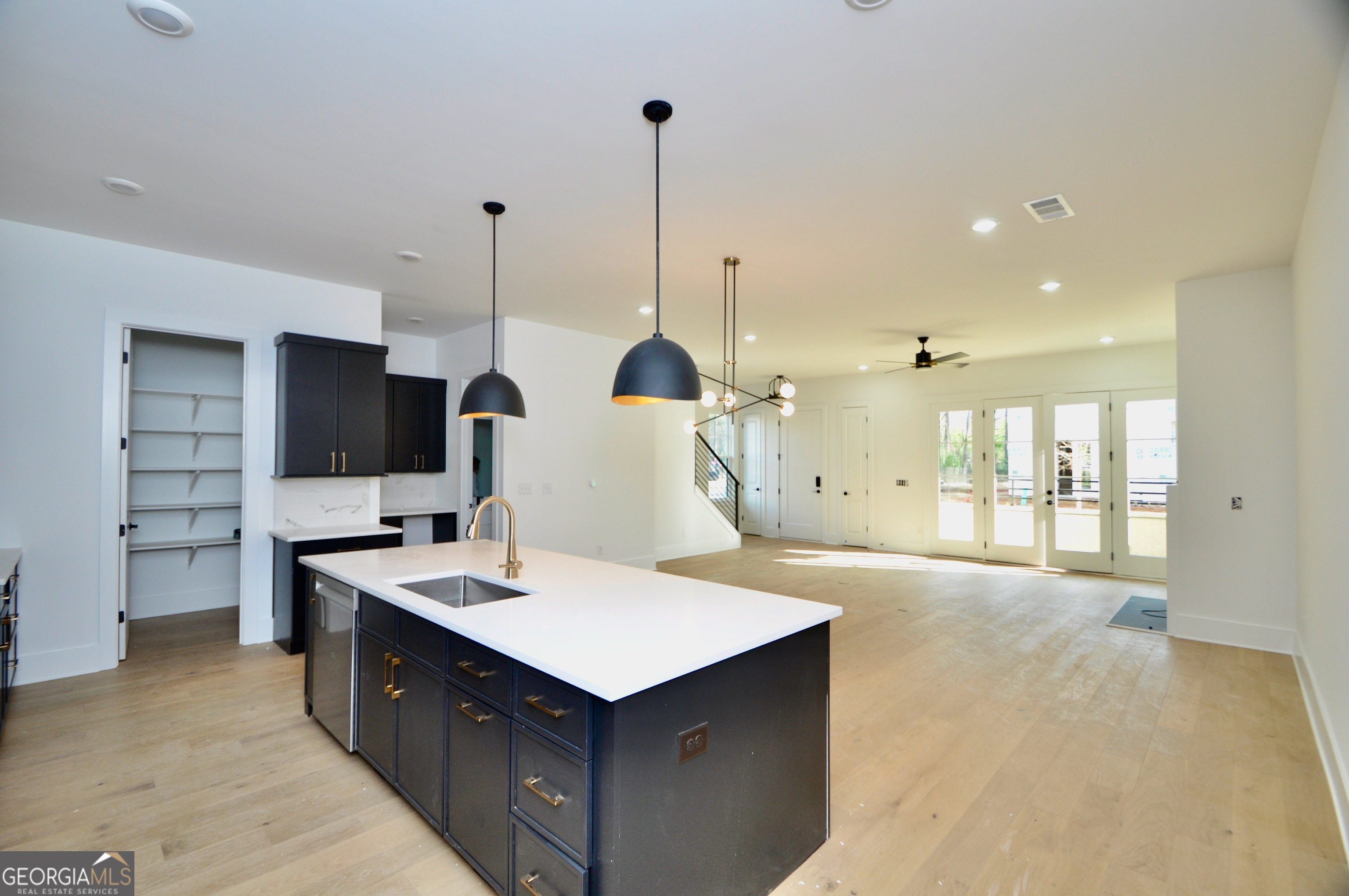 1171 Watson Lane # E4 Property Photo 7