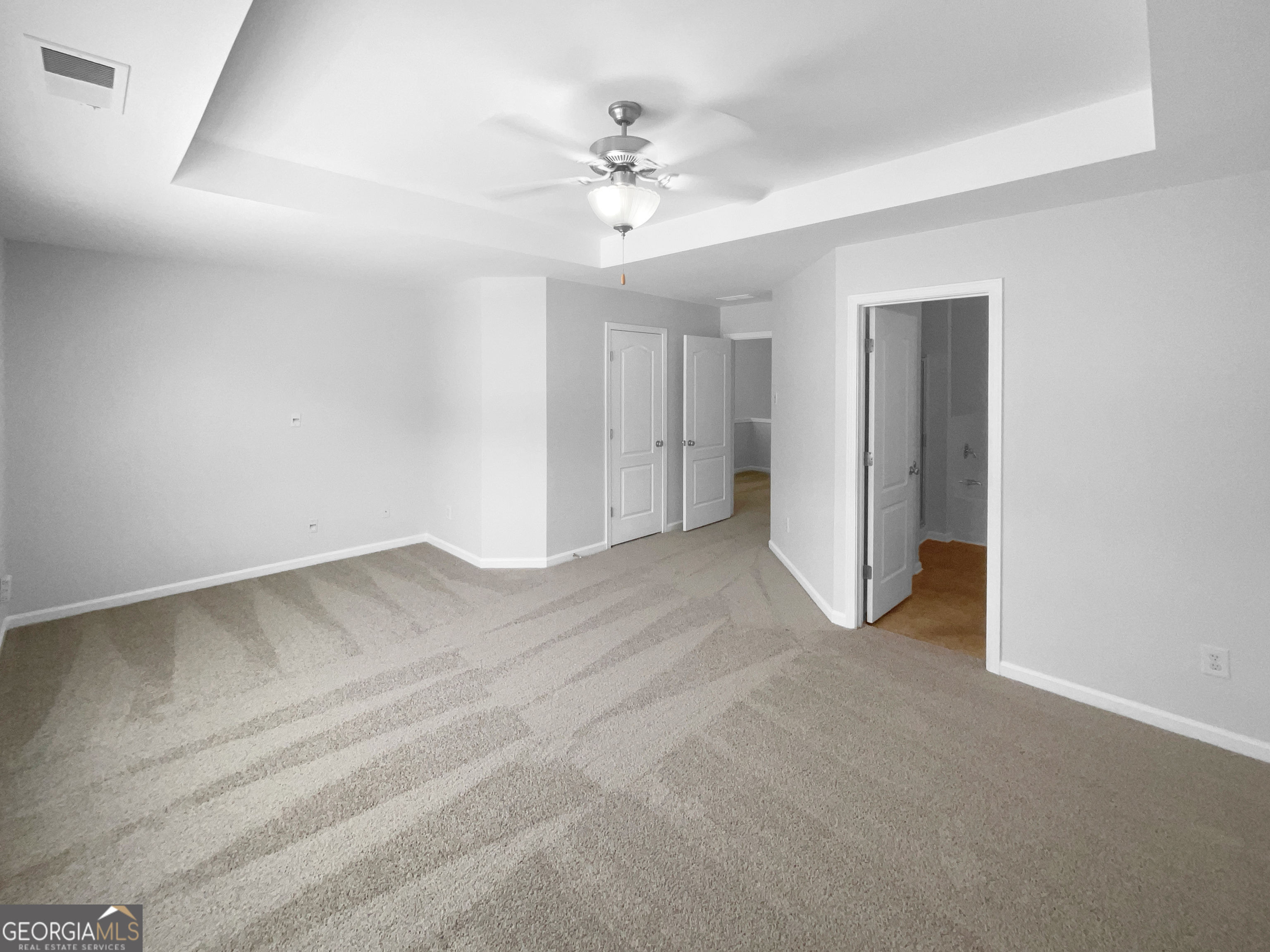 986 Treymont Way Property Photo 11