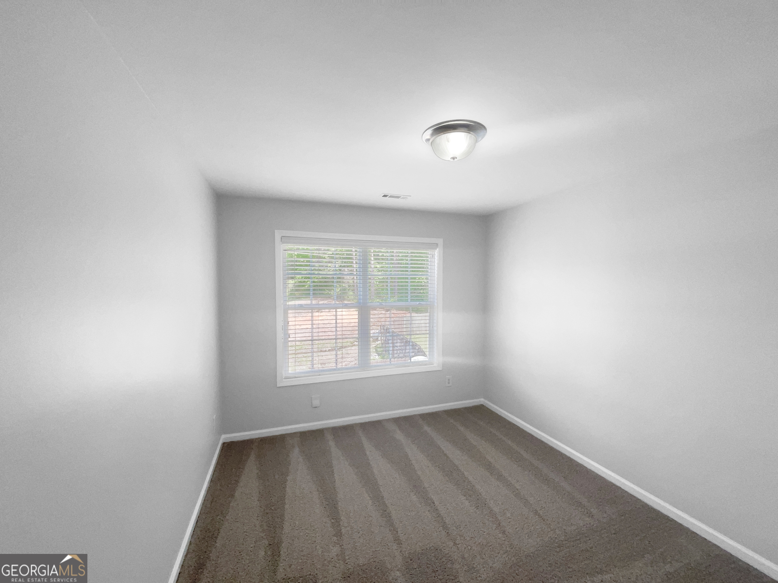986 Treymont Way Property Photo 14