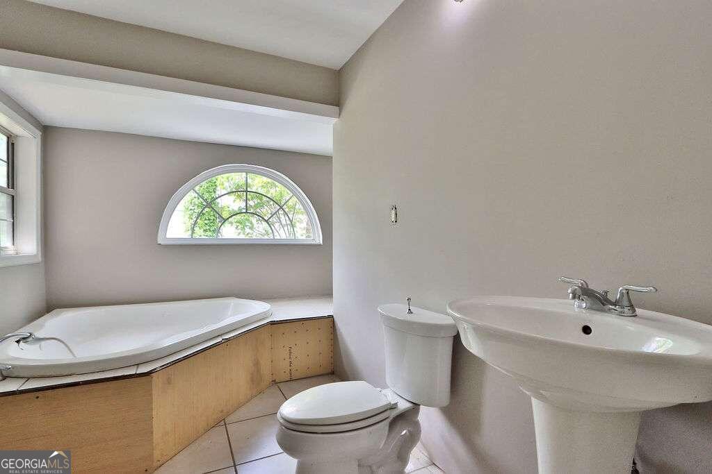 2341 Brenda Drive Se Property Photo 14