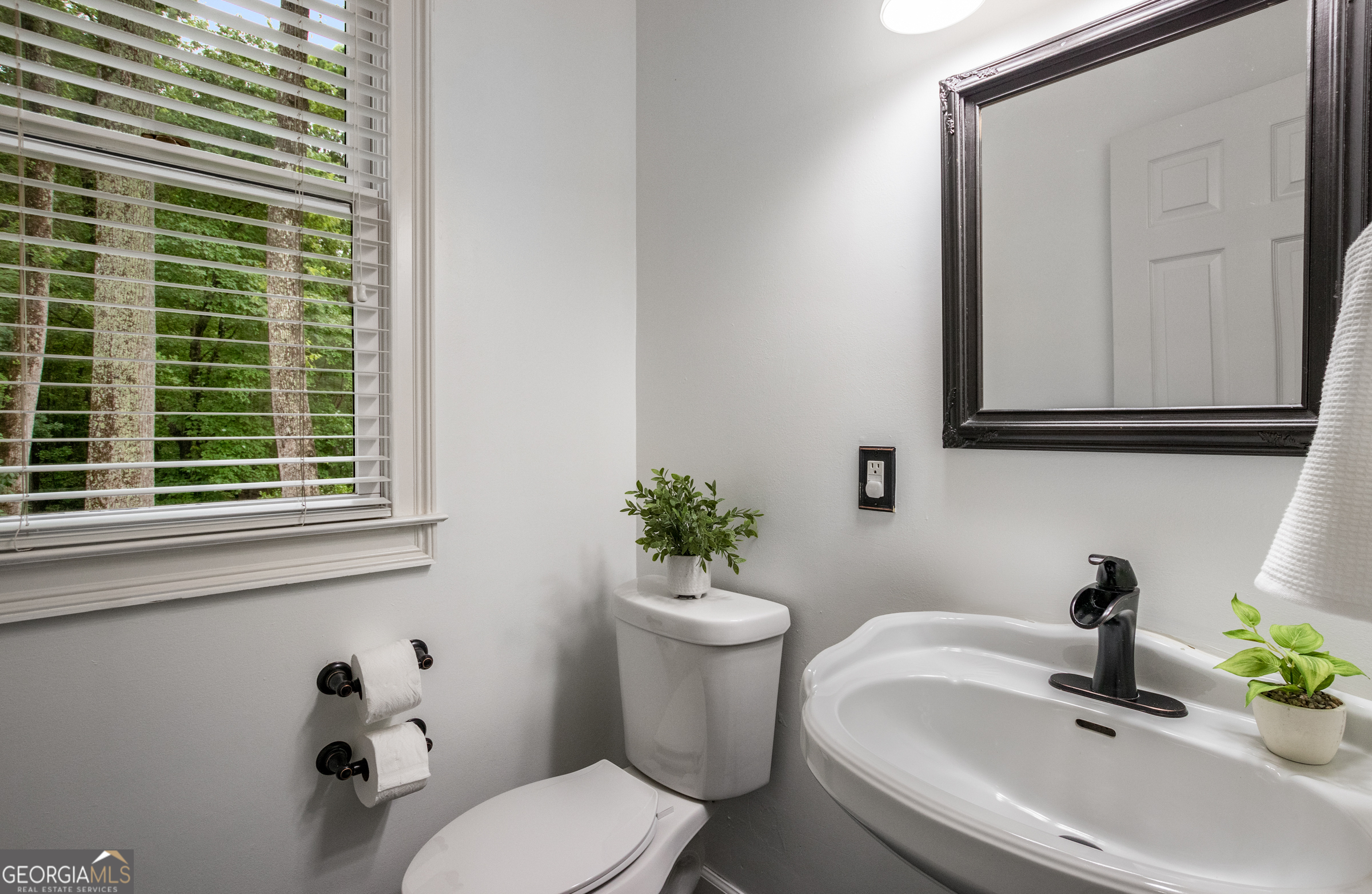 900 Sundew Drive Property Photo 21