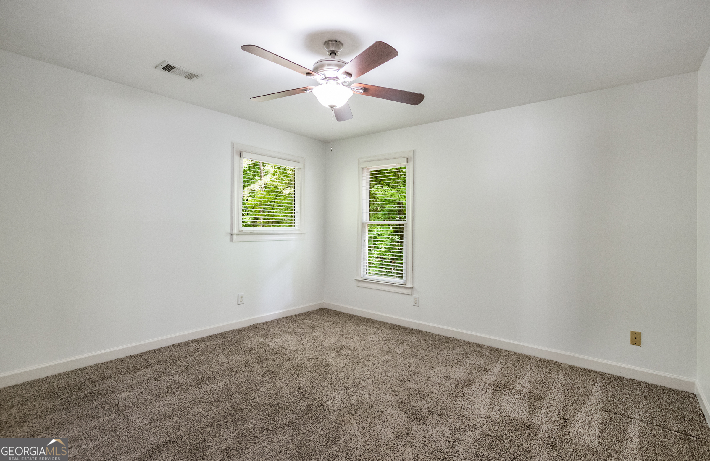 900 Sundew Drive Property Photo 27
