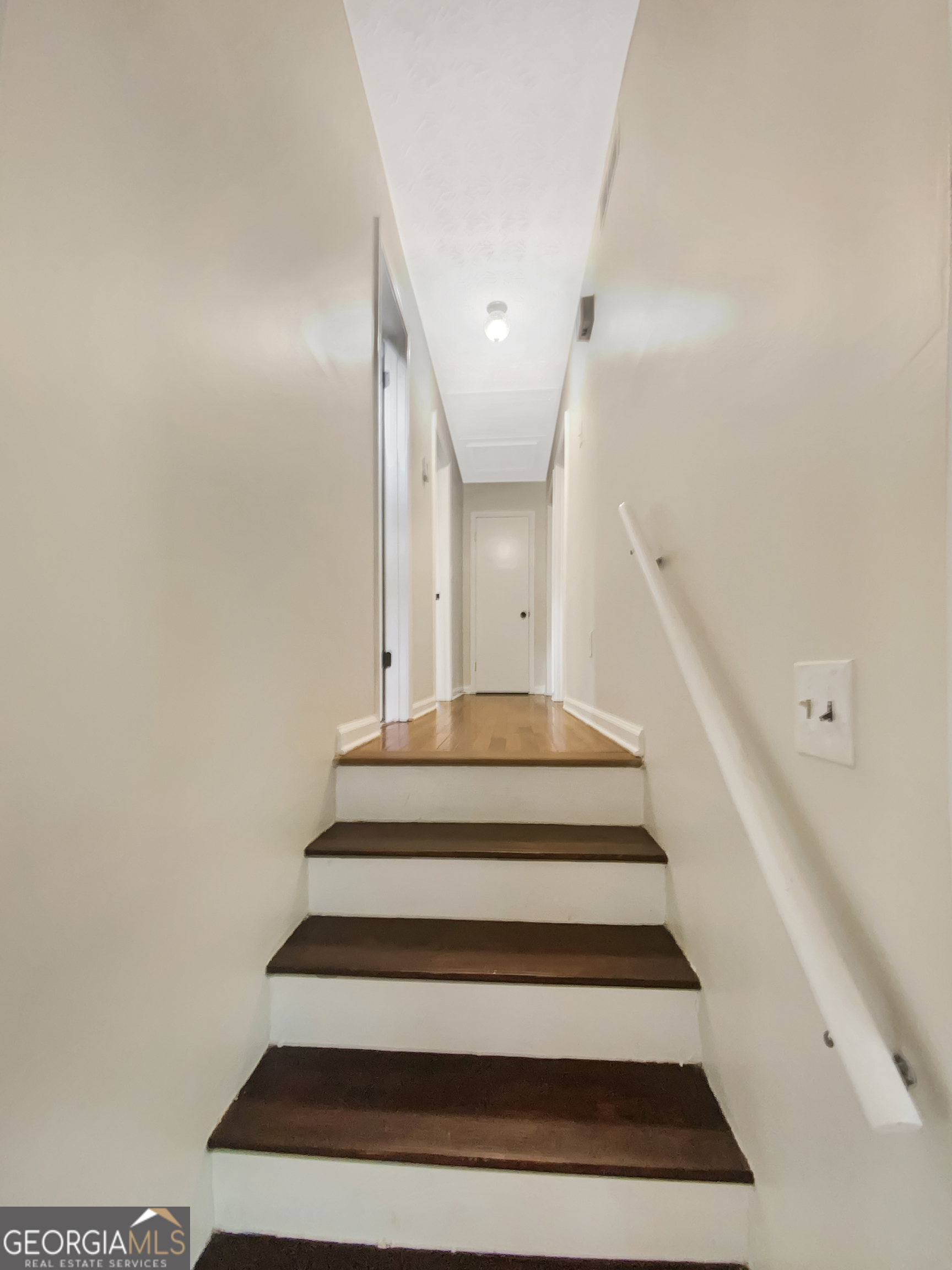 2864 Sudbury Court Property Photo 14