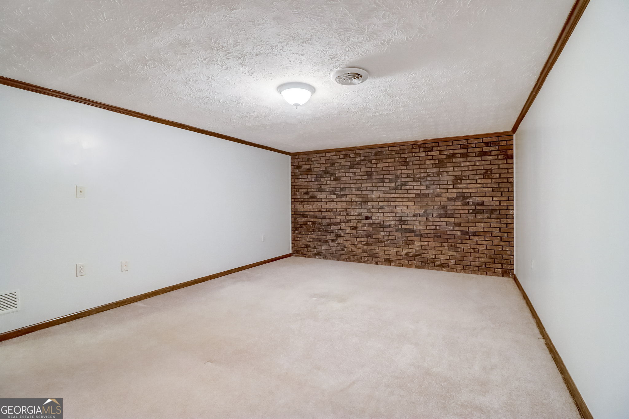 1894 Windburn Court Property Photo 24