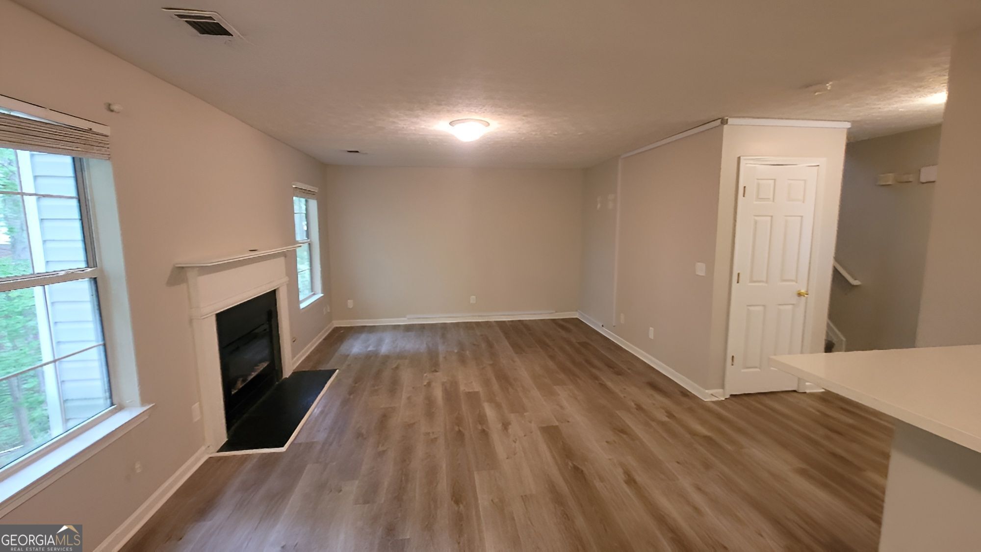 2790 Meridian Drive Property Photo 7