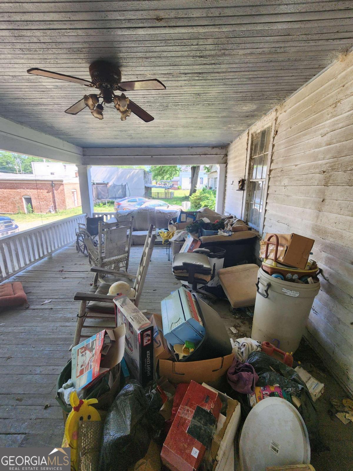 688 Main Street Property Photo 34