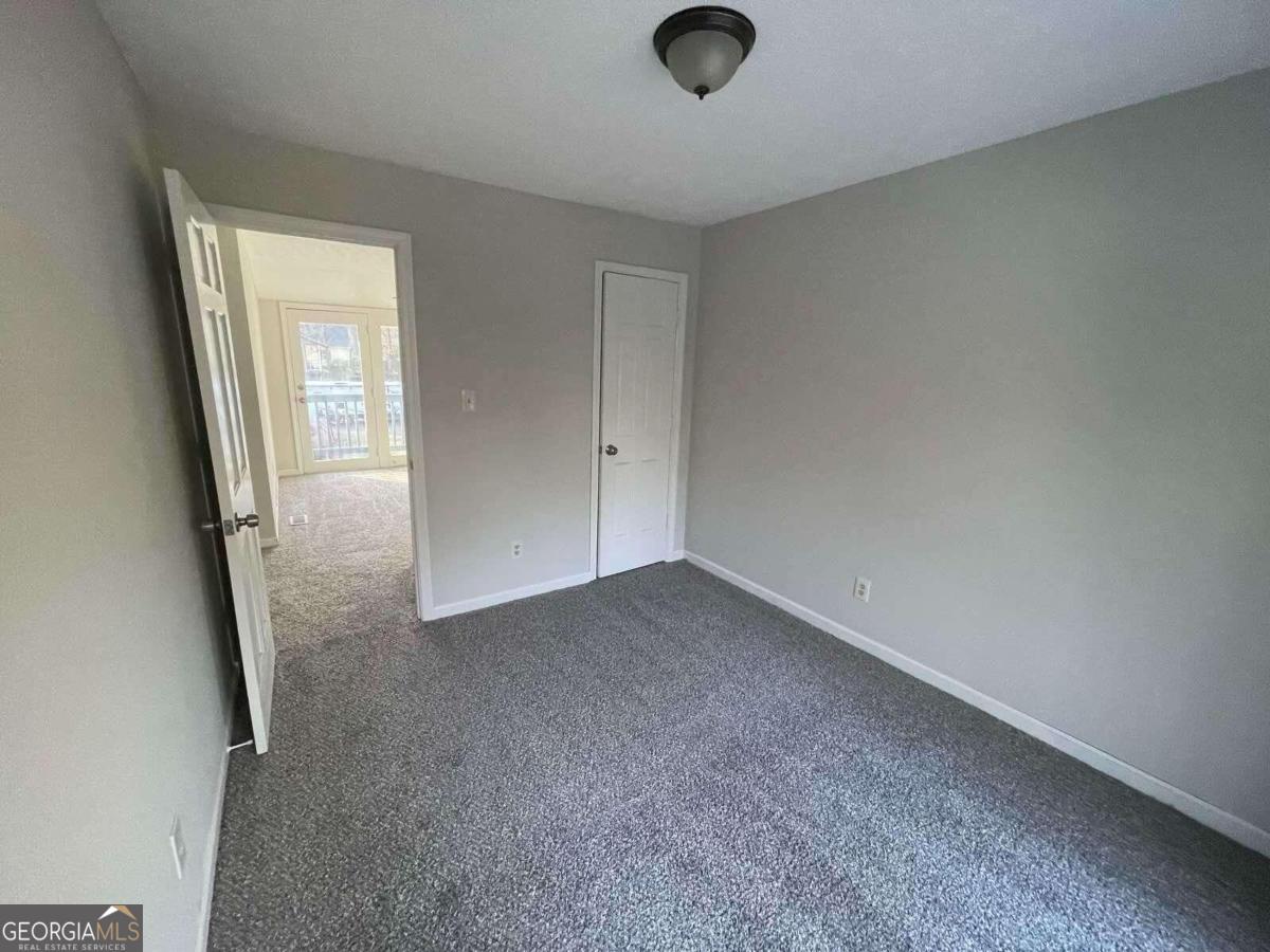 2105 Honeybee Creek Drive Property Photo 14