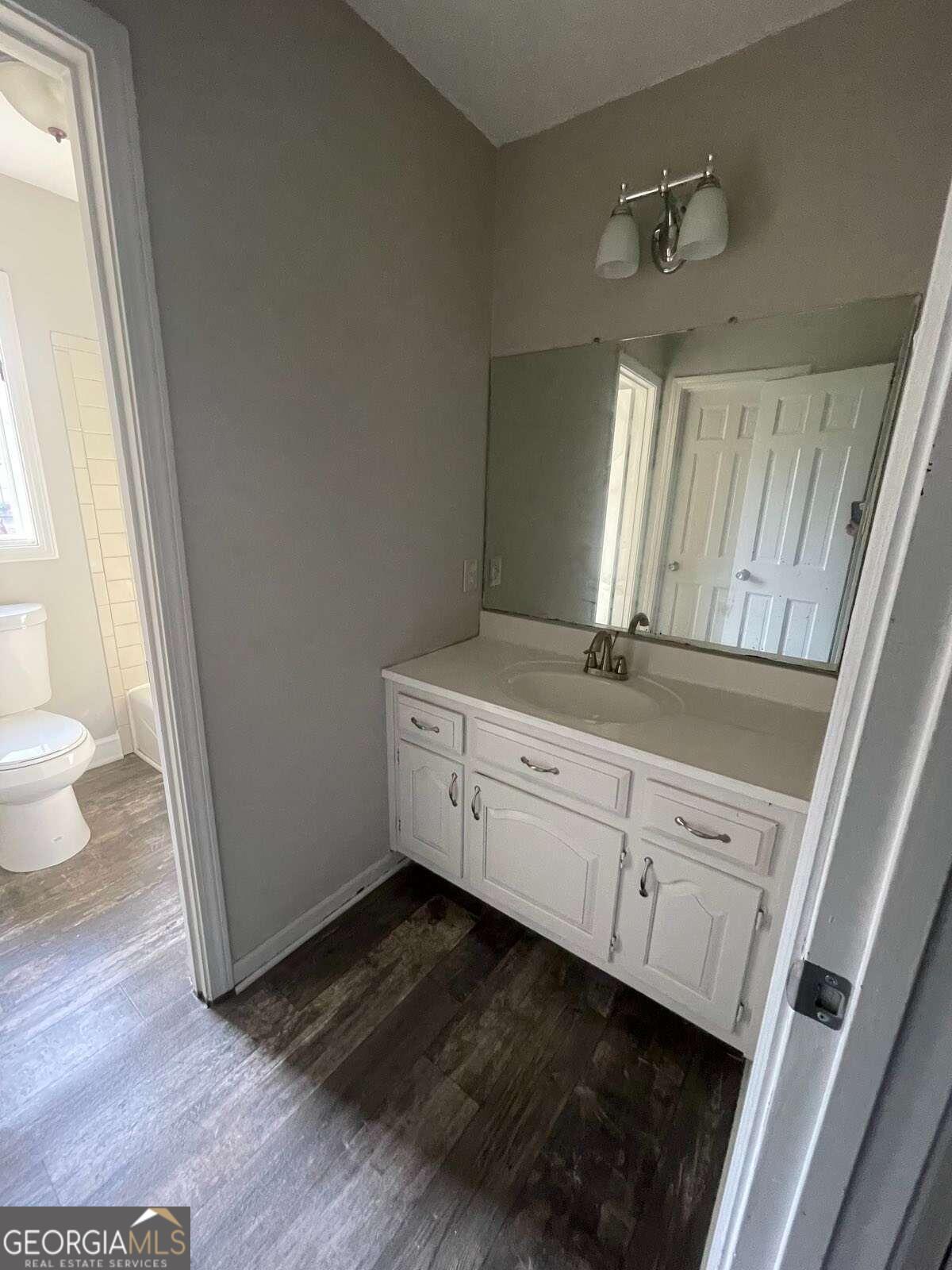 2105 Honeybee Creek Drive Property Photo 15