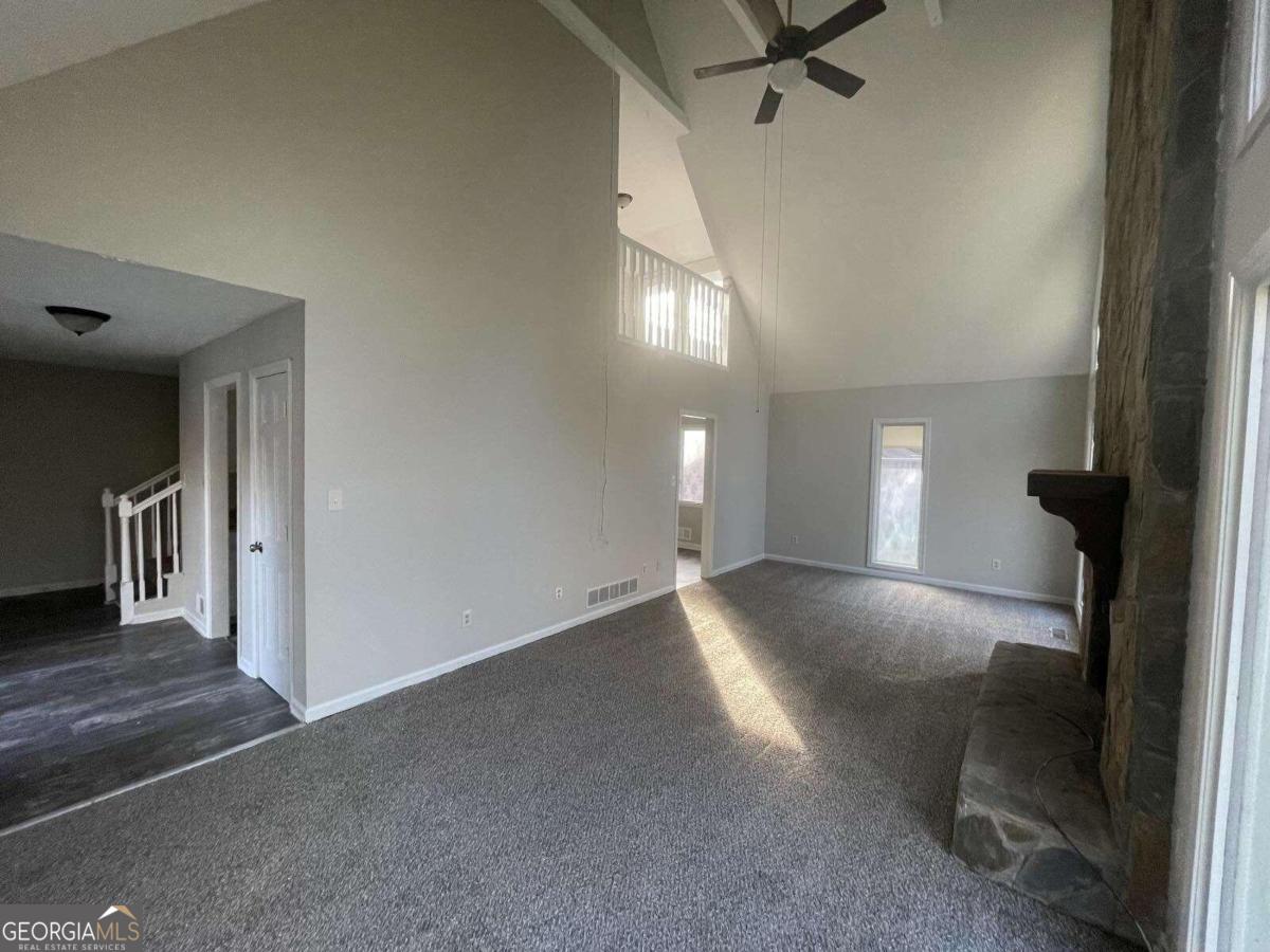 2105 Honeybee Creek Drive Property Photo 23