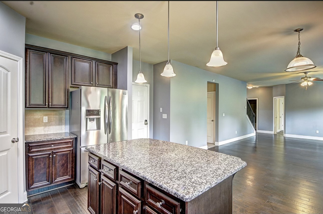 3868 Addison Glen Property Photo 8