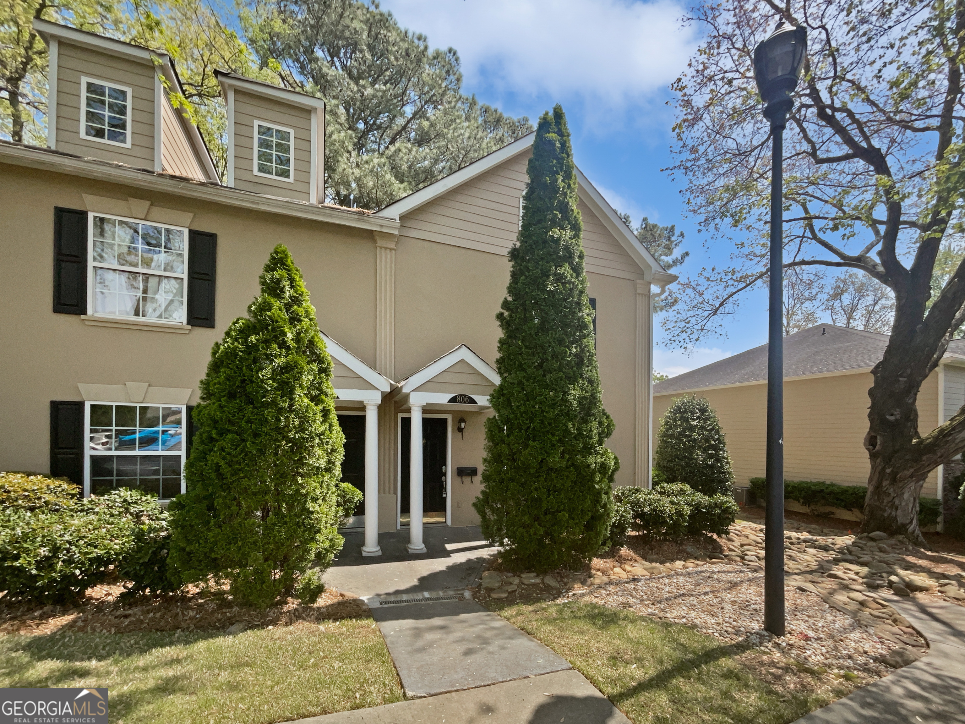 806 Brighton Point Property Photo 1