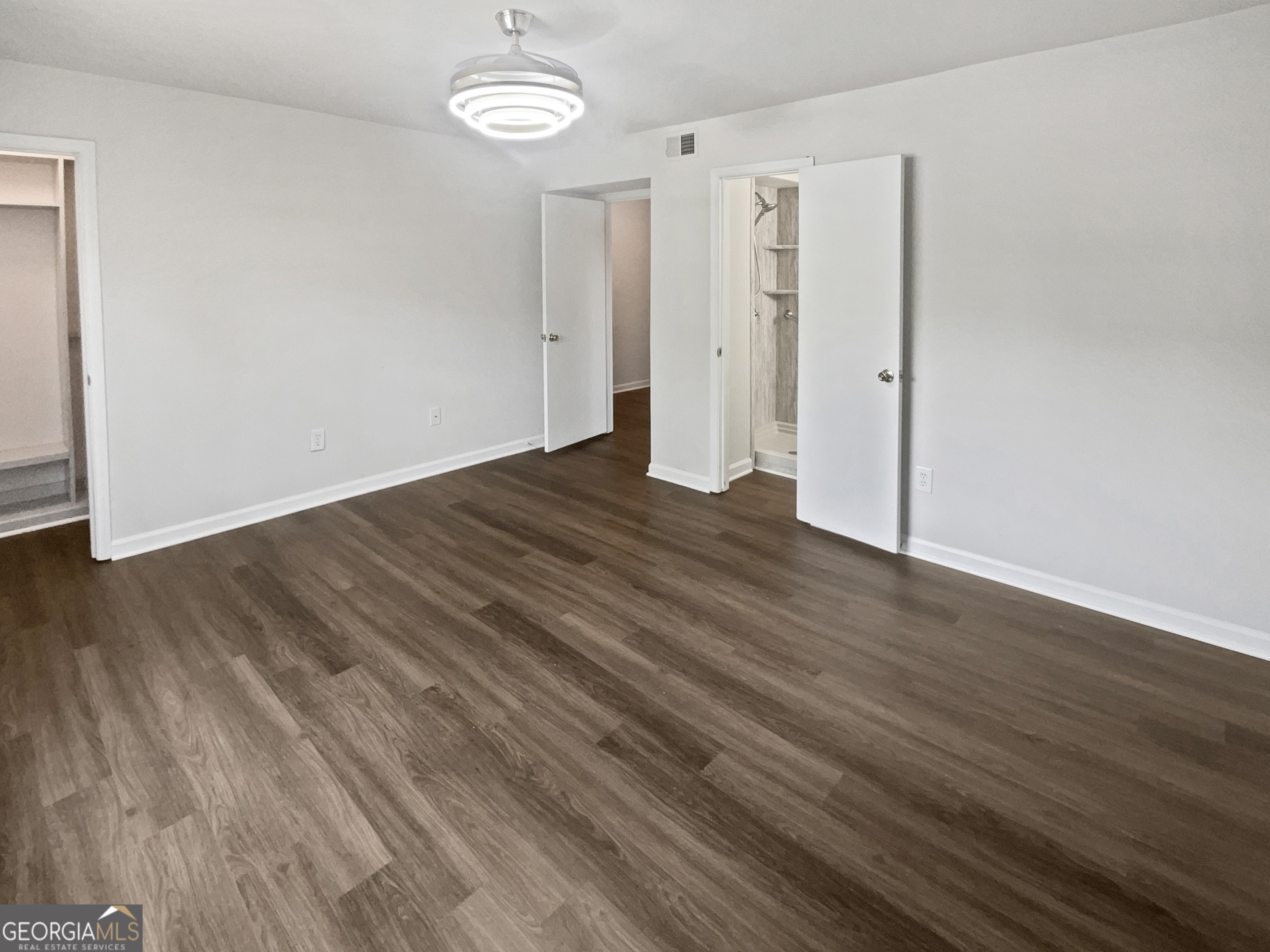 806 Brighton Point Property Photo 18