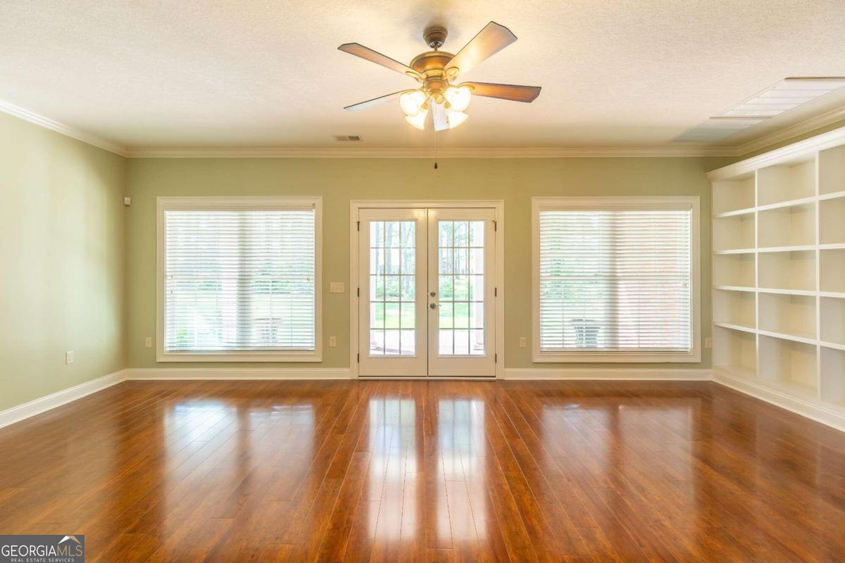 712 Merganser Circle Property Photo 12