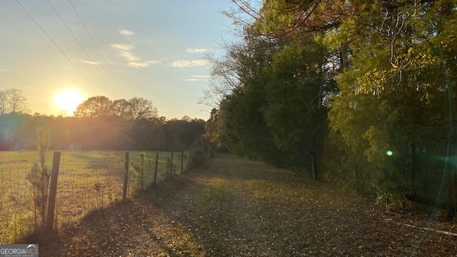 732 New Hope Road Property Photo 1