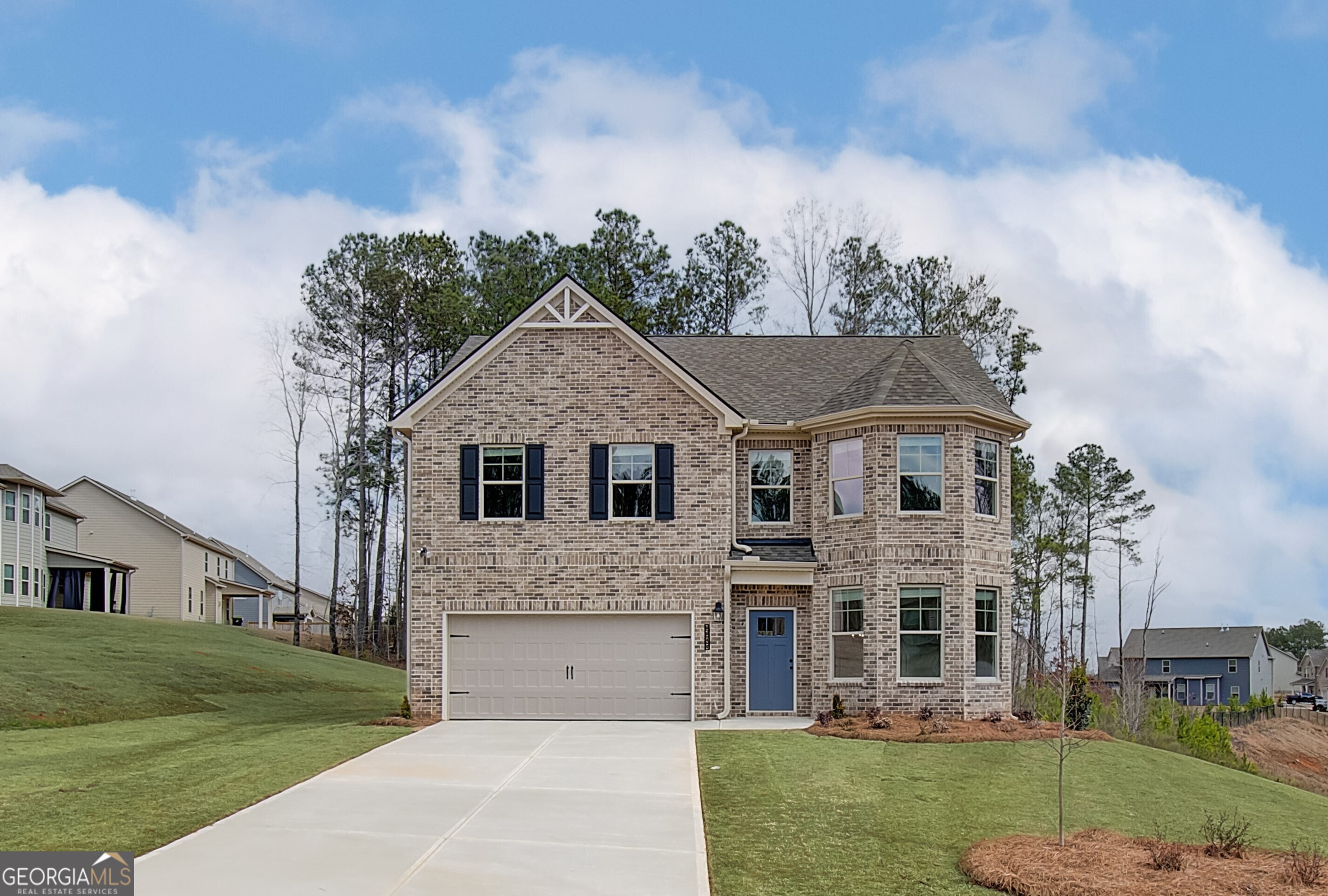 1105 Custom Trace Property Photo 1