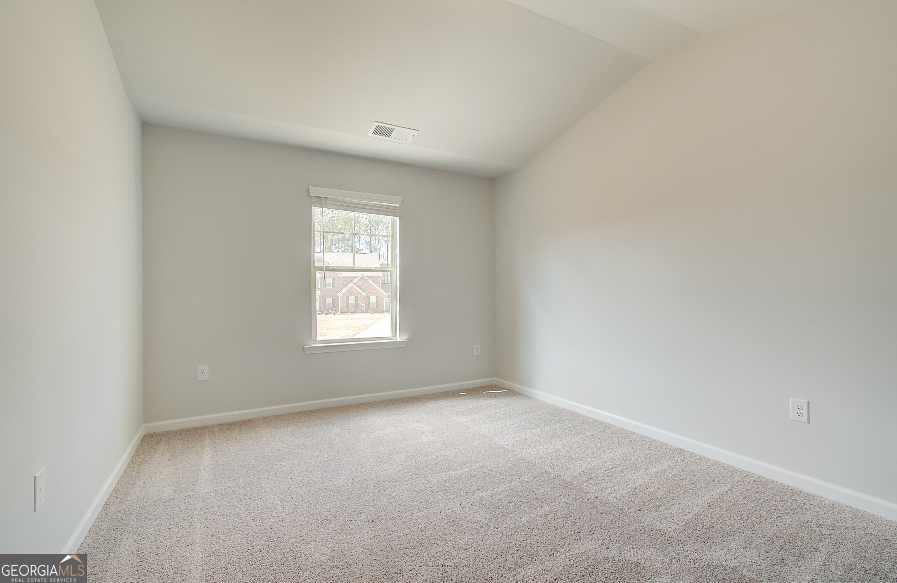 1105 Custom Trace Property Photo 21