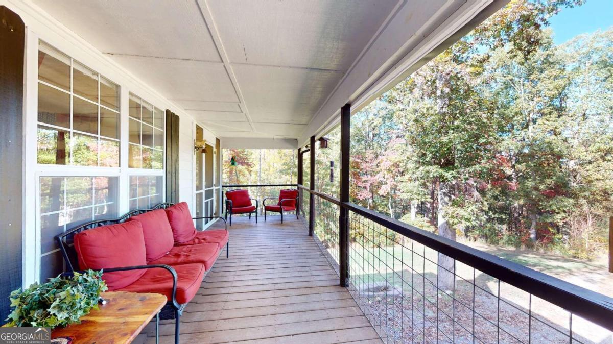 5975 Brasstown Creek Estate Property Photo 6