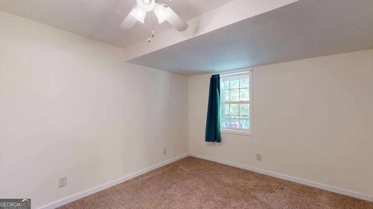 5975 Brasstown Creek Estate Property Photo 24