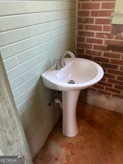 433 S Lafayette Street Property Photo 8