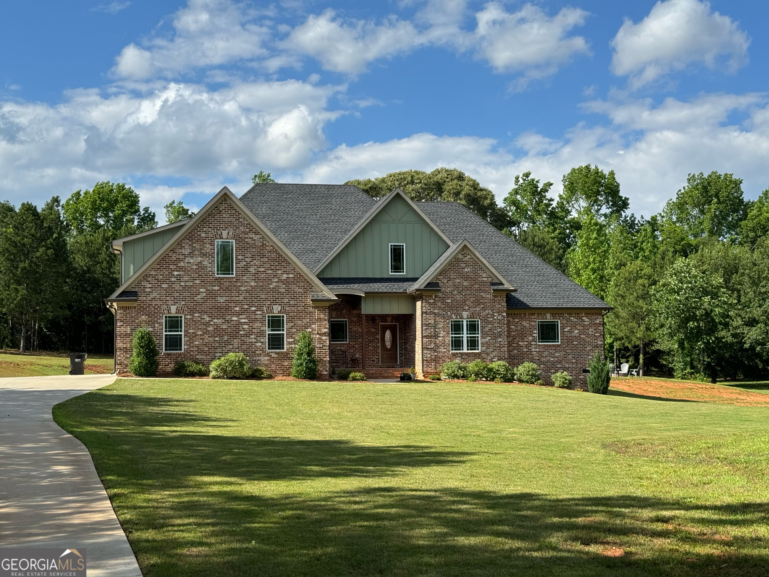 276 Stone Mill Wlk # 21 Property Photo 2