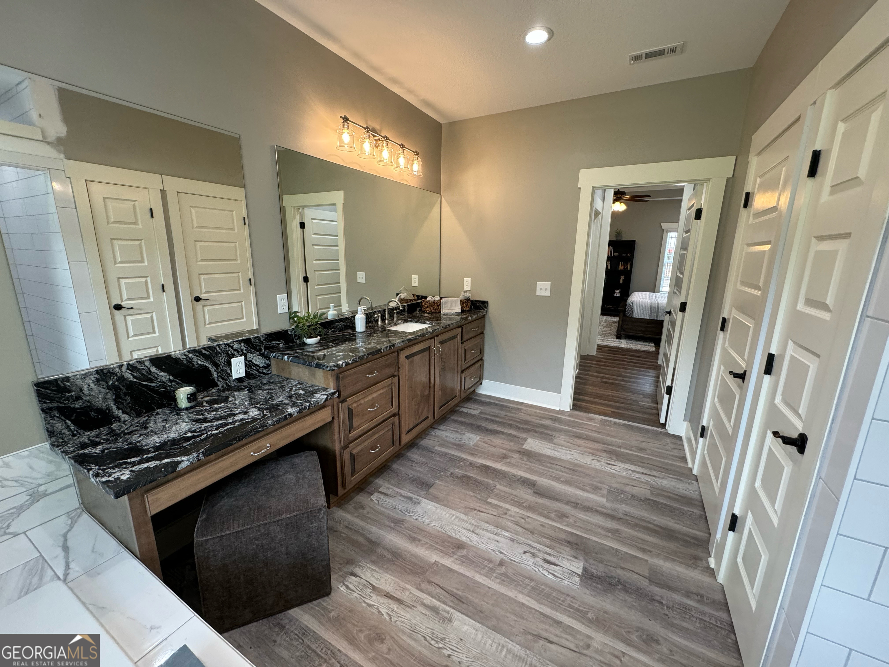 276 Stone Mill Wlk # 21 Property Photo 46