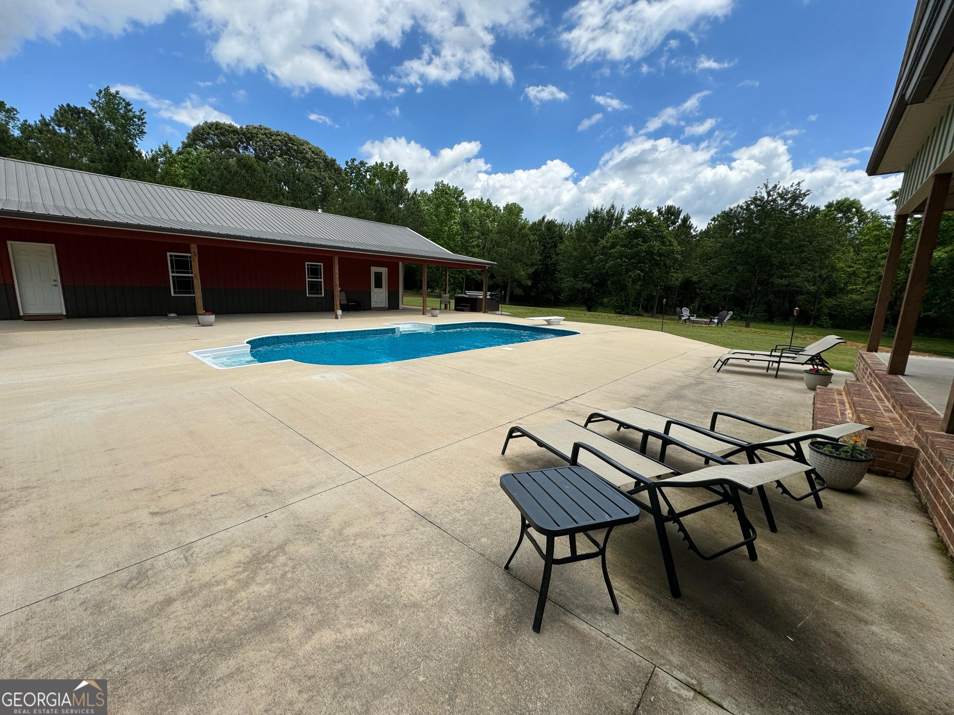 276 Stone Mill Wlk # 21 Property Photo 100