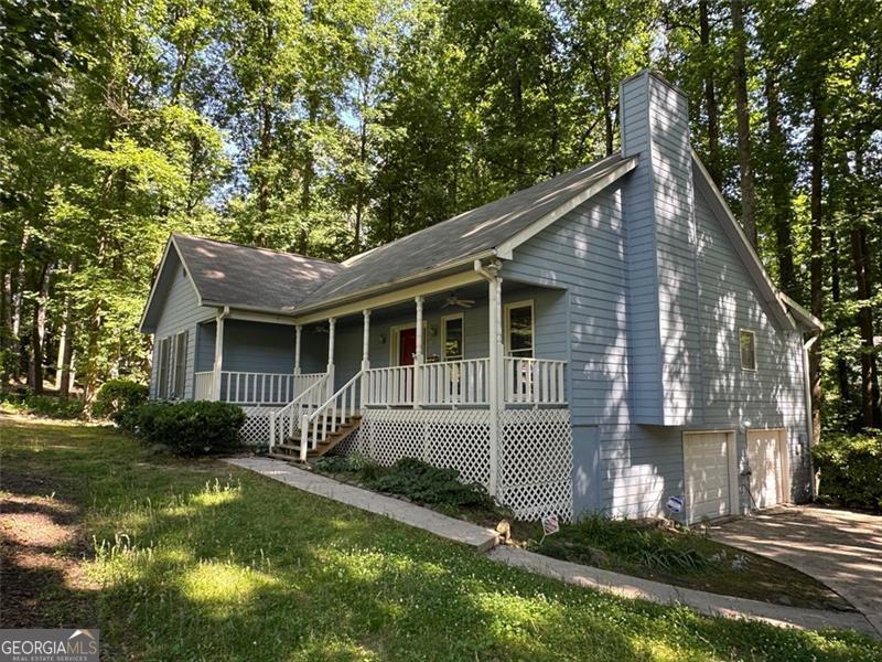 240 White Pines Drive Property Photo 2