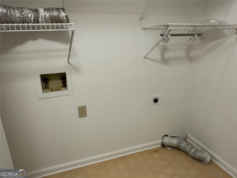 240 White Pines Drive Property Photo 22