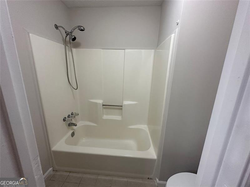 240 White Pines Drive Property Photo 28
