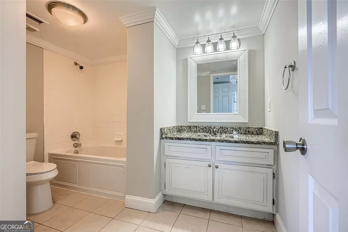 795 Hammond Drive Apt 1702 Property Photo 13
