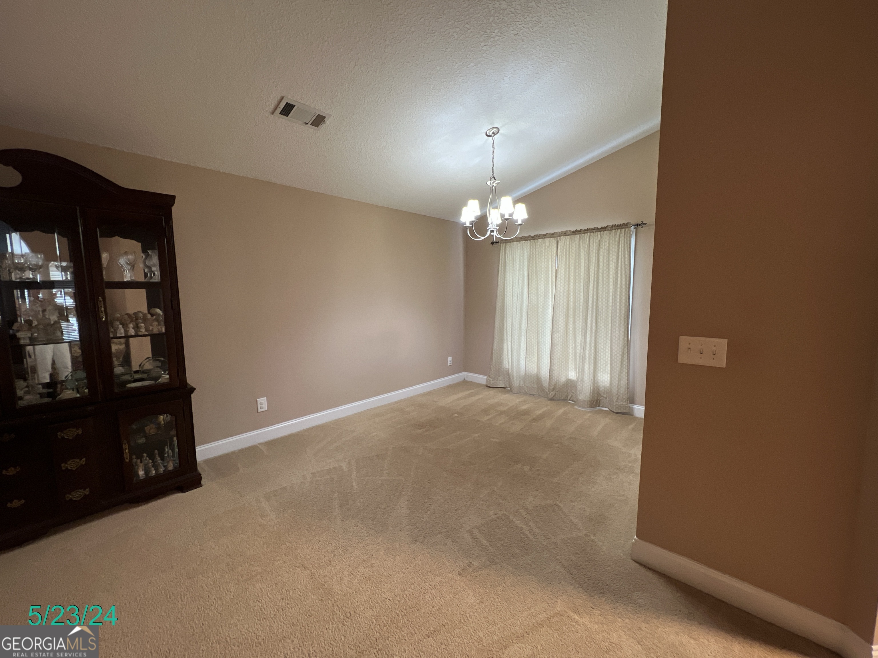 376 Embassy Drive Property Photo 52