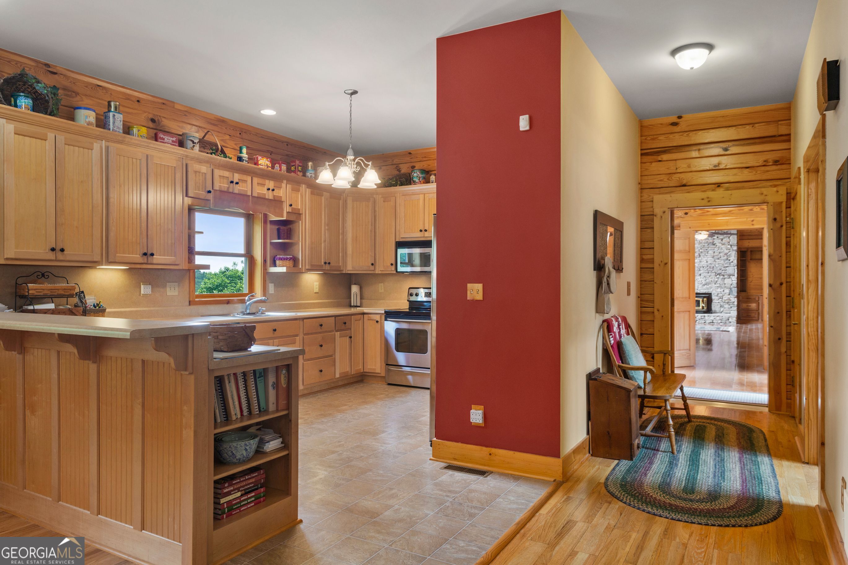 729 Huckleberry Way Property Photo 15