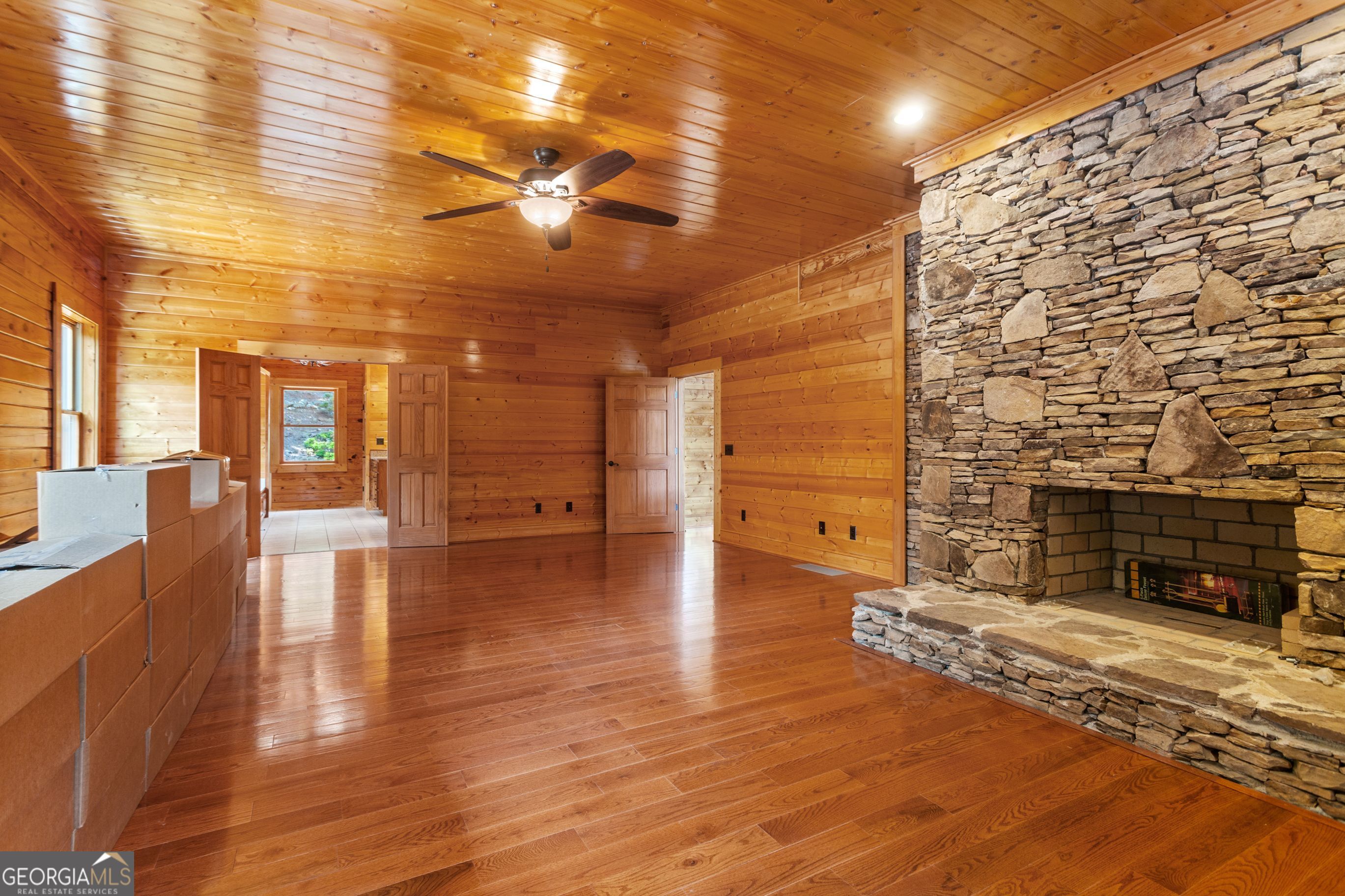 729 Huckleberry Way Property Photo 43