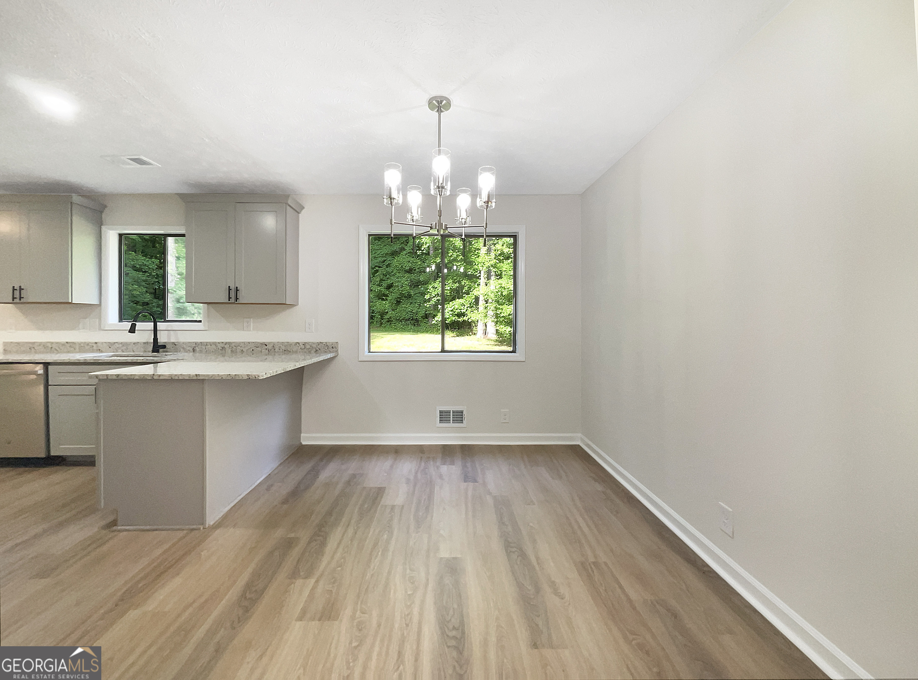 2140 Fern Valley Drive Sw Property Photo 12