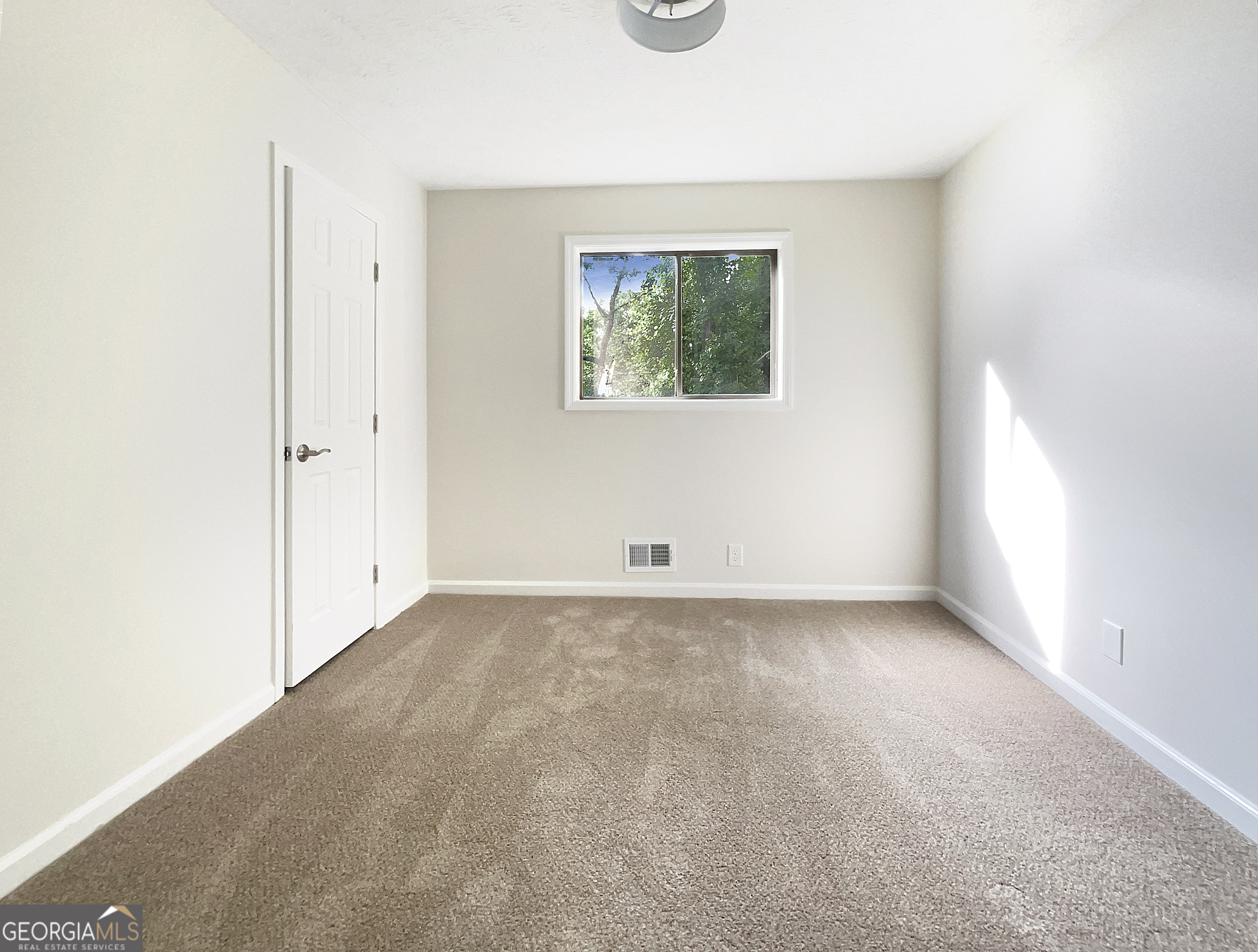 2140 Fern Valley Drive Sw Property Photo 13