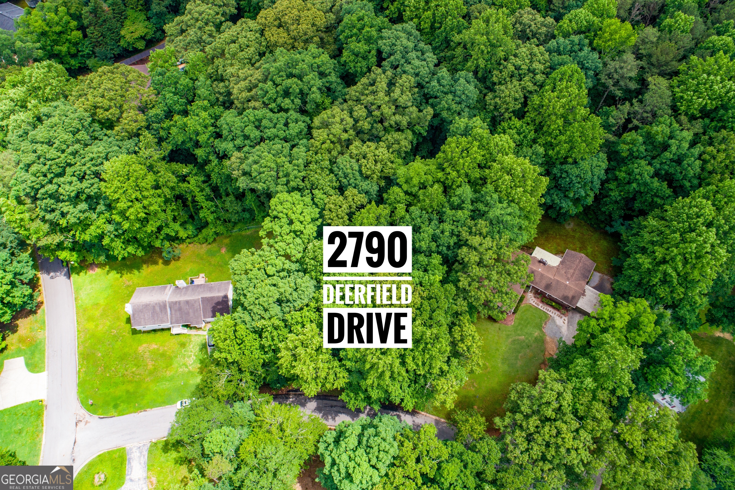 2790 Deerfield Drive Property Photo 9