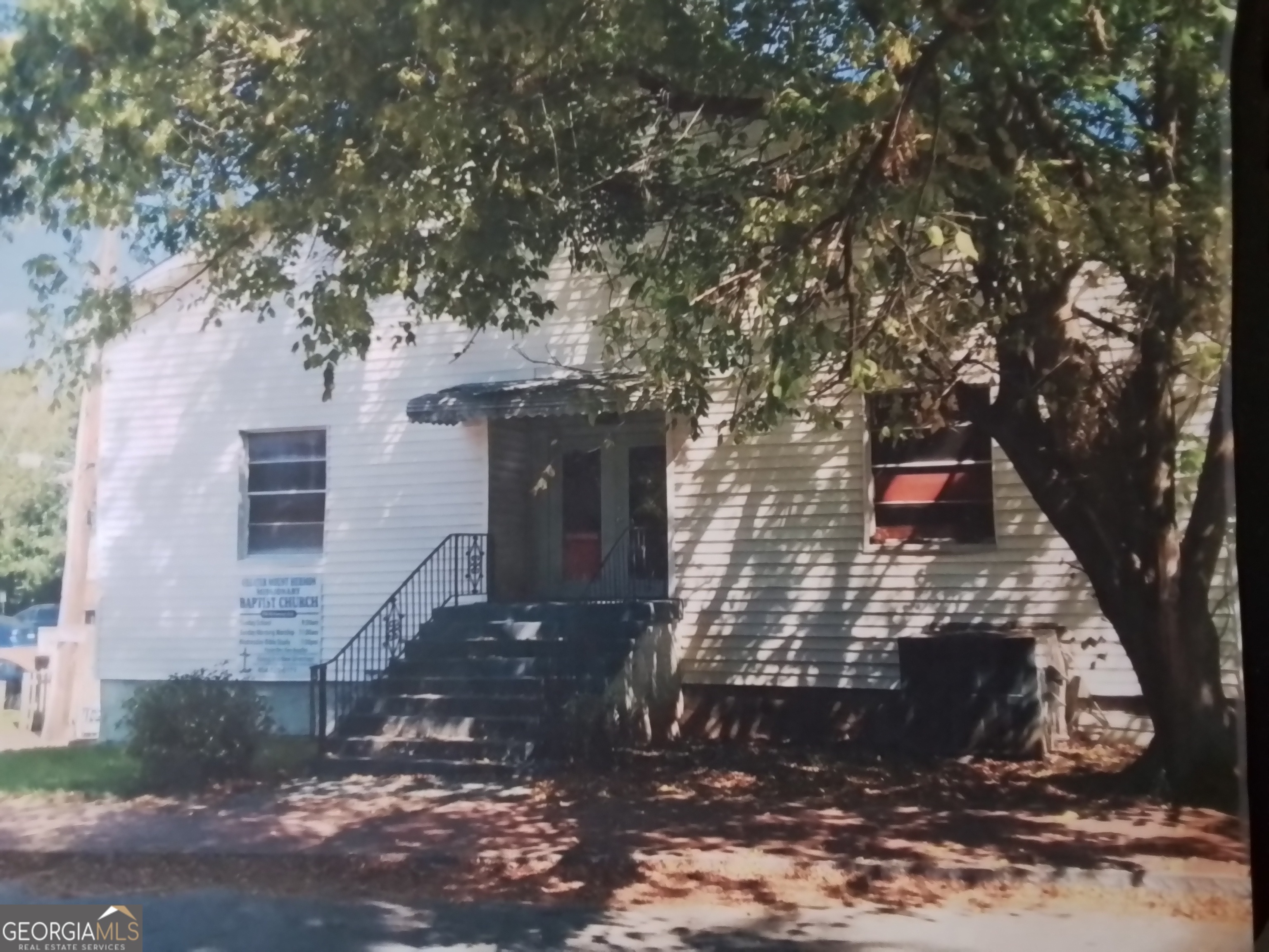 708 Kirkwood Avenue Se Property Photo 3