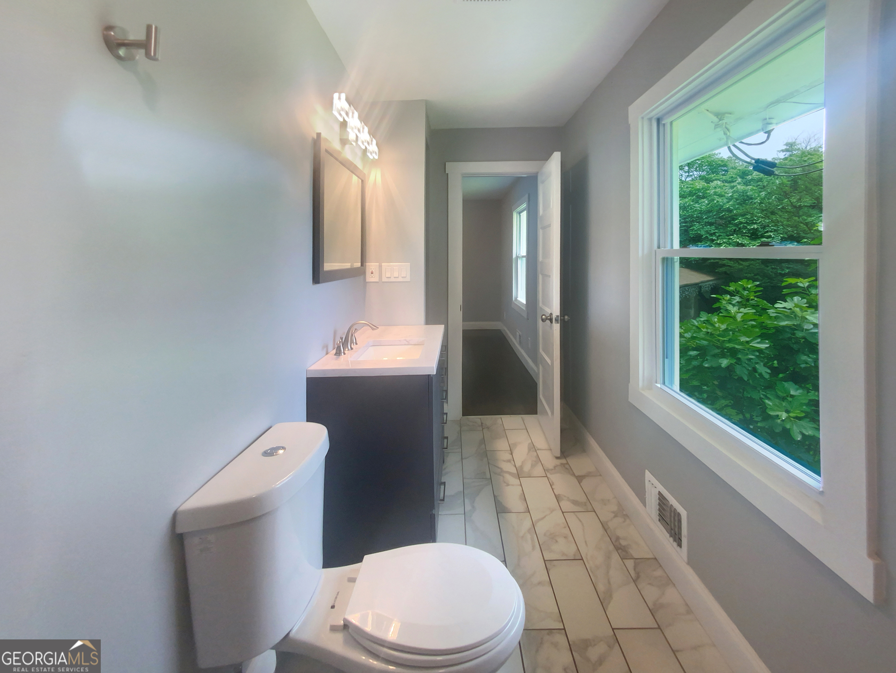 2492 Brentwood Court Property Photo 15