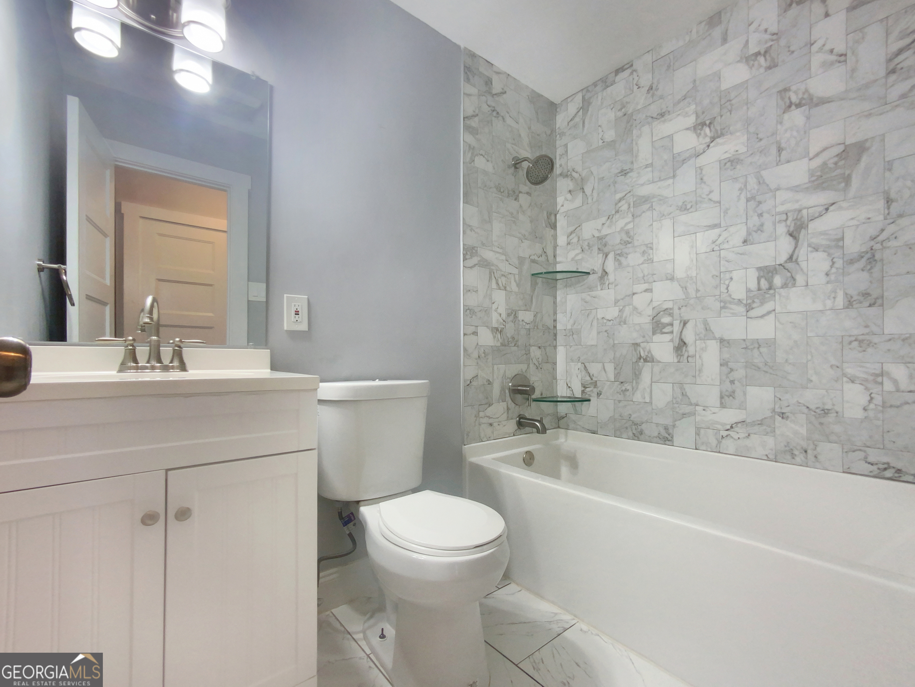 2492 Brentwood Court Property Photo 18