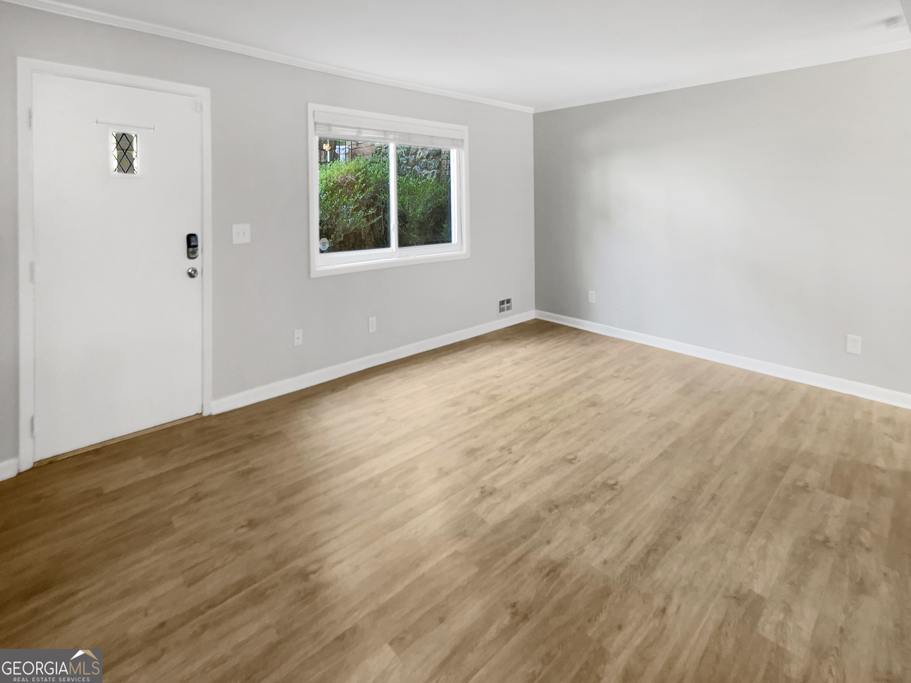 2416 Peachwood Circle Ne # 9 Property Photo 3
