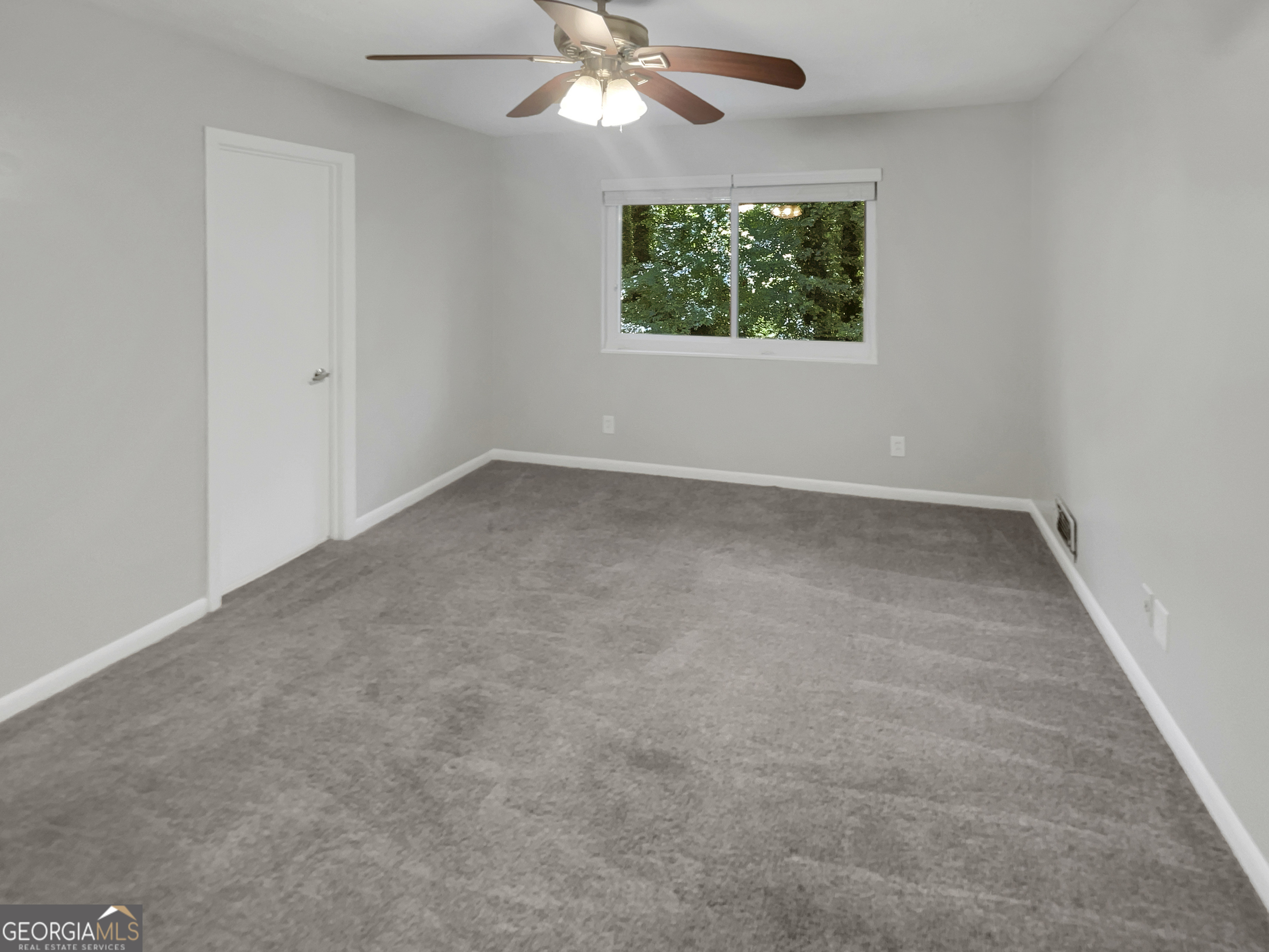 2416 Peachwood Circle Ne # 9 Property Photo 15
