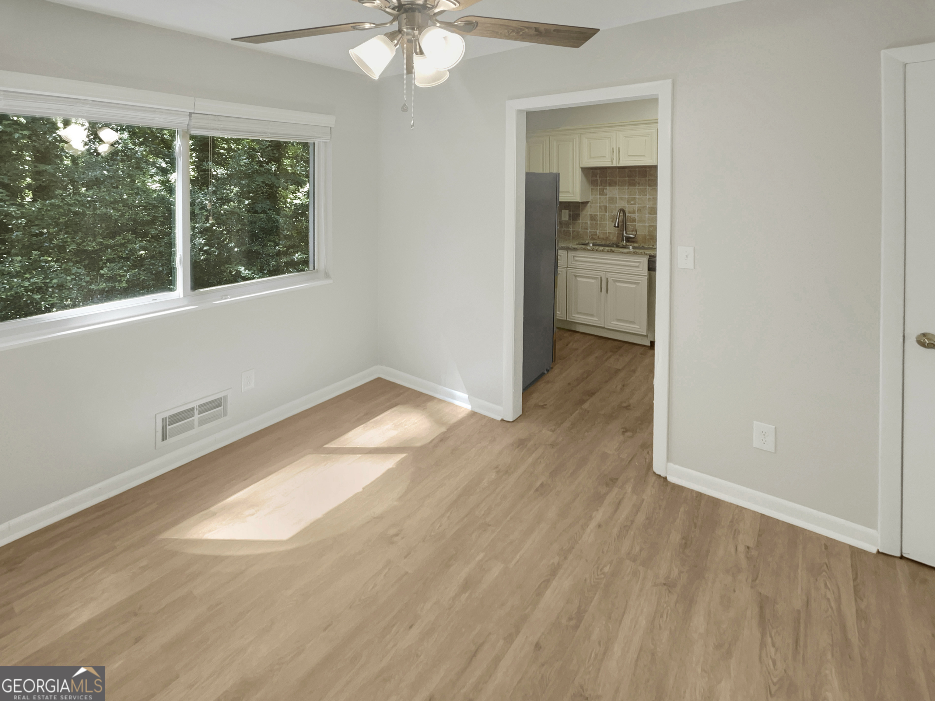 2416 Peachwood Circle Ne # 9 Property Photo 17