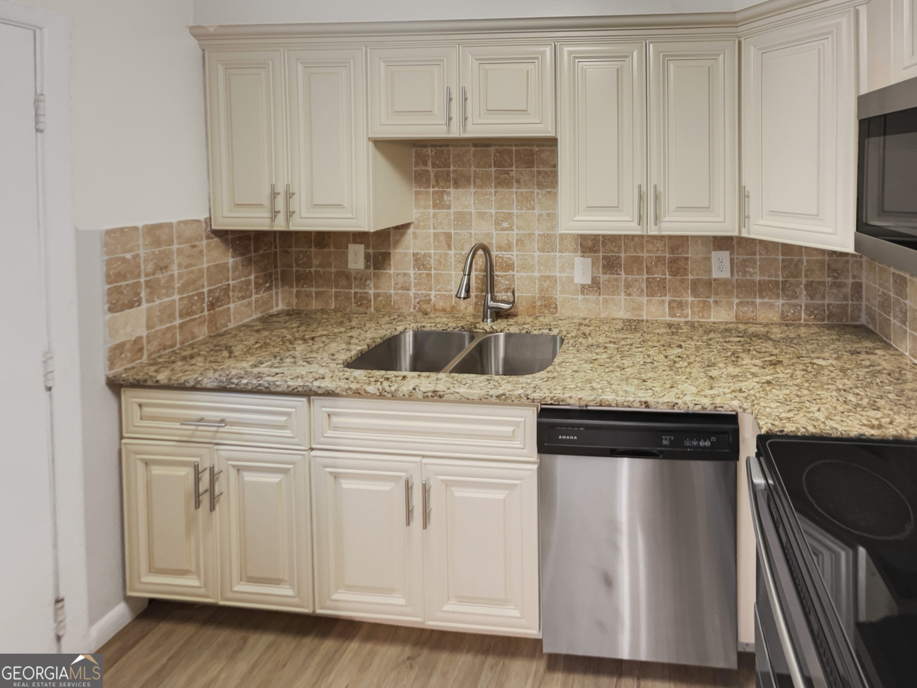 2416 Peachwood Circle Ne # 9 Property Photo 18